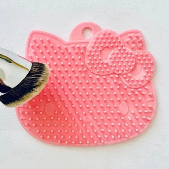 ✨HOST PICK✨ Hello Kitty Makeup Brush Cleaning Mat - Picture 1 of 6